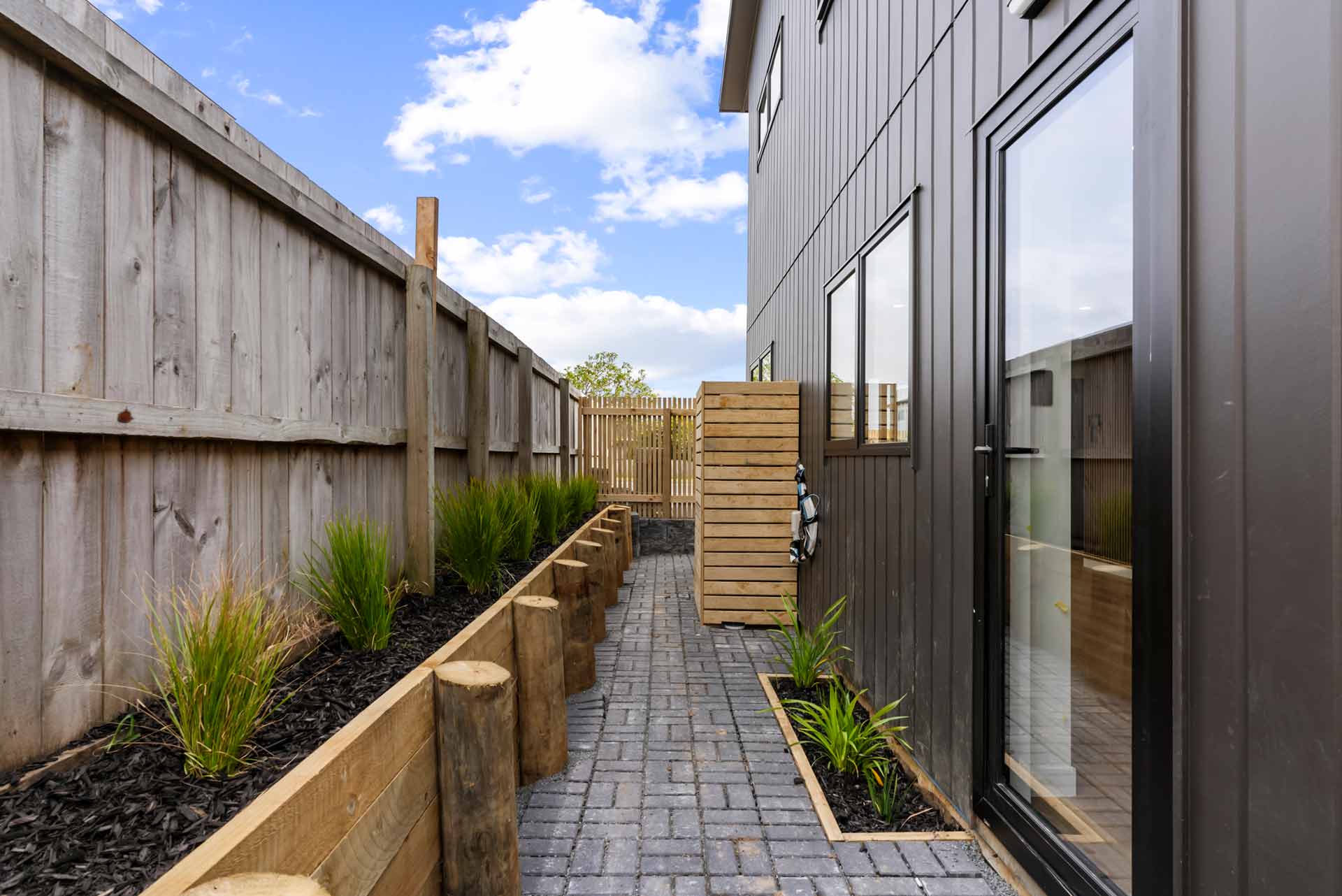 Shirley-terraces-Oct-2025-019